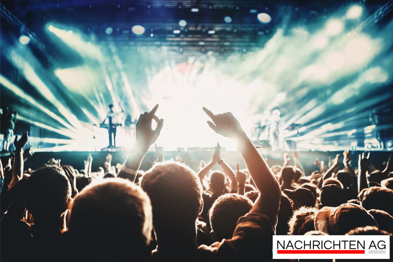 Gewinne die letzten Tickets für  Stars for Free  in Lokstedt!